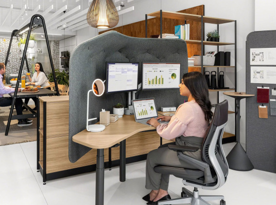 OhioDesk_FlexPersonalSpace_22-0176862_16x9-scaled